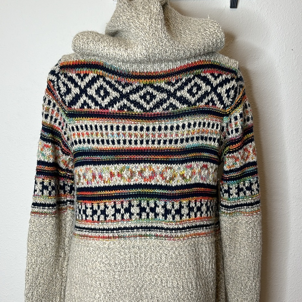 Hem & Thread Size Small Multi Color Aztec Print K… - image 7